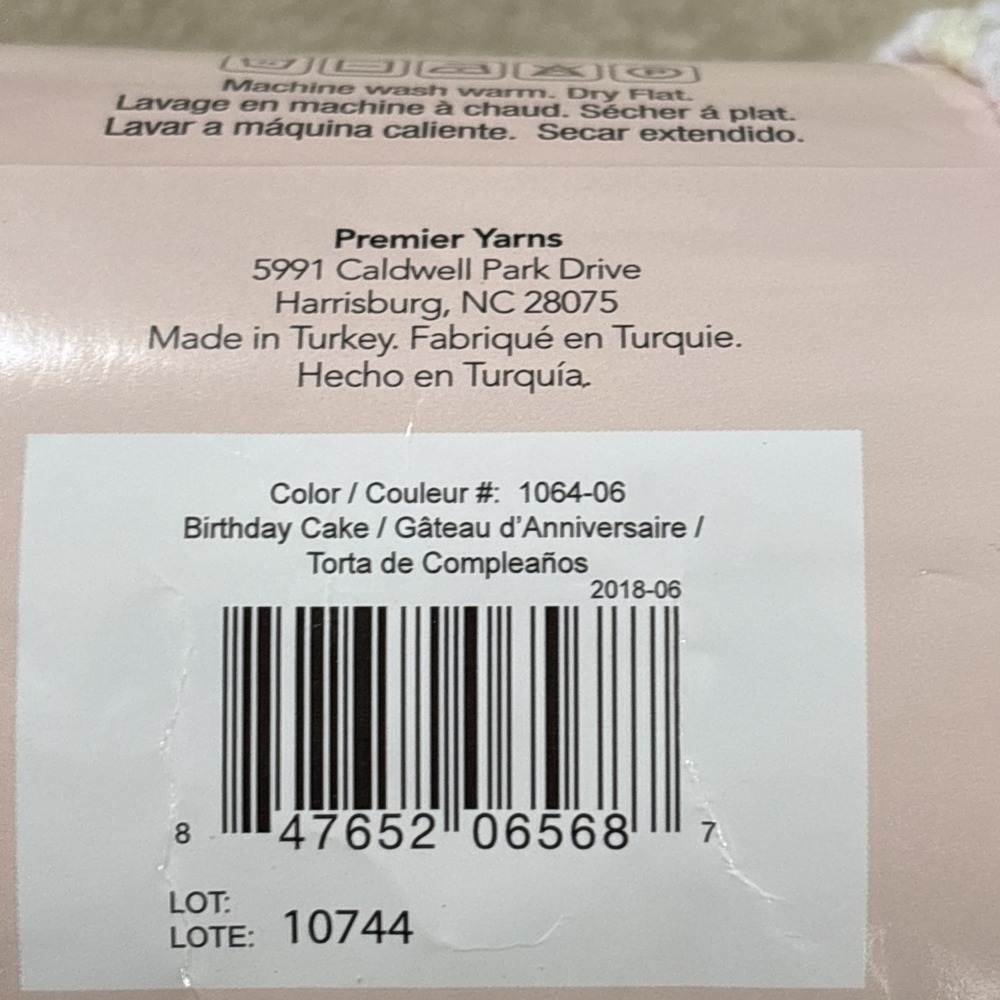 Premier Yarns Parfait Flavors Birthday Cake 6 oz 324yds - Picture 2 of 4